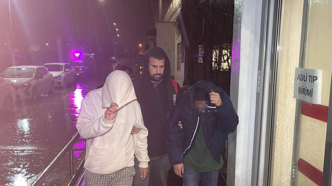 Sigara tartışması: 1 çocuk öldü, 2 kişi yaralandı, 5 çocuk tutuklandı
