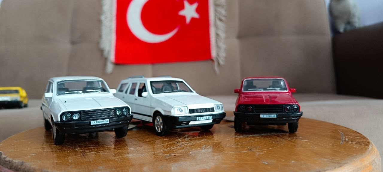 Sigarayı bıraktı, 500 maket araç koleksiyonu oluşturdu
