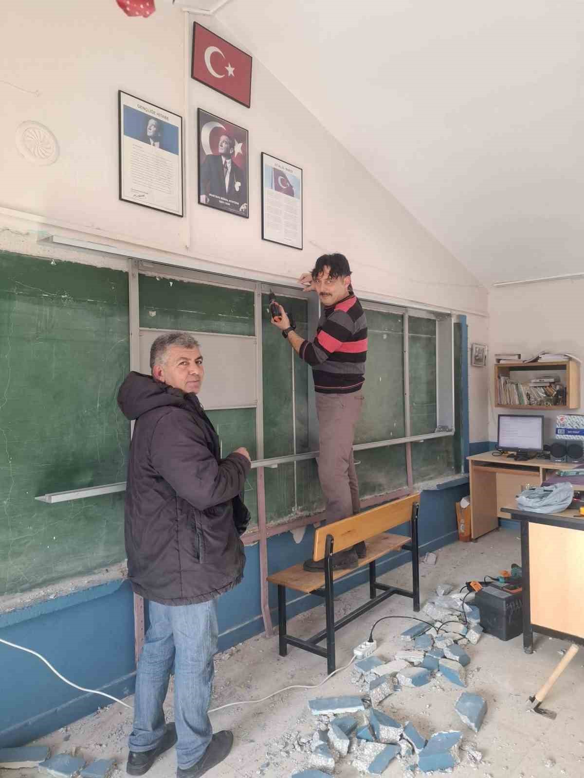 Sığırtmaçlı İlkokulu’nda teknolojiyle eğitim hamlesi
