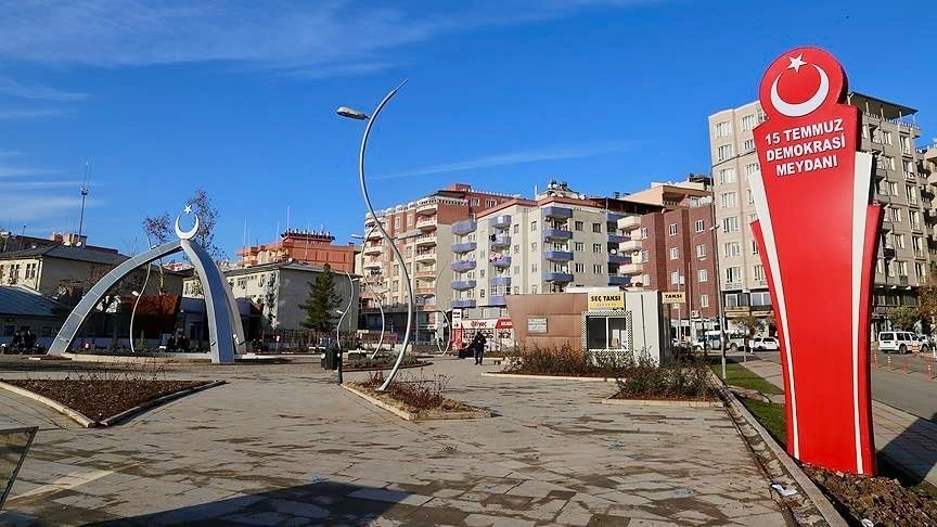 Siirt Kent Meydanı yenileniyor
Siirt Kent Meydanı yenileniyor