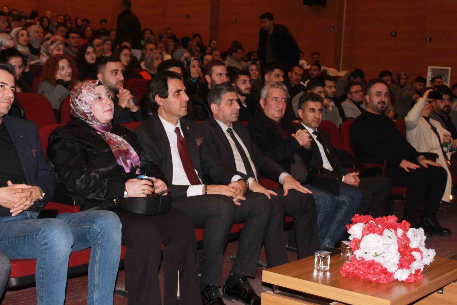 Siirt’e yeni atanan öğretmenlere sıra gecesi düzenlendi
