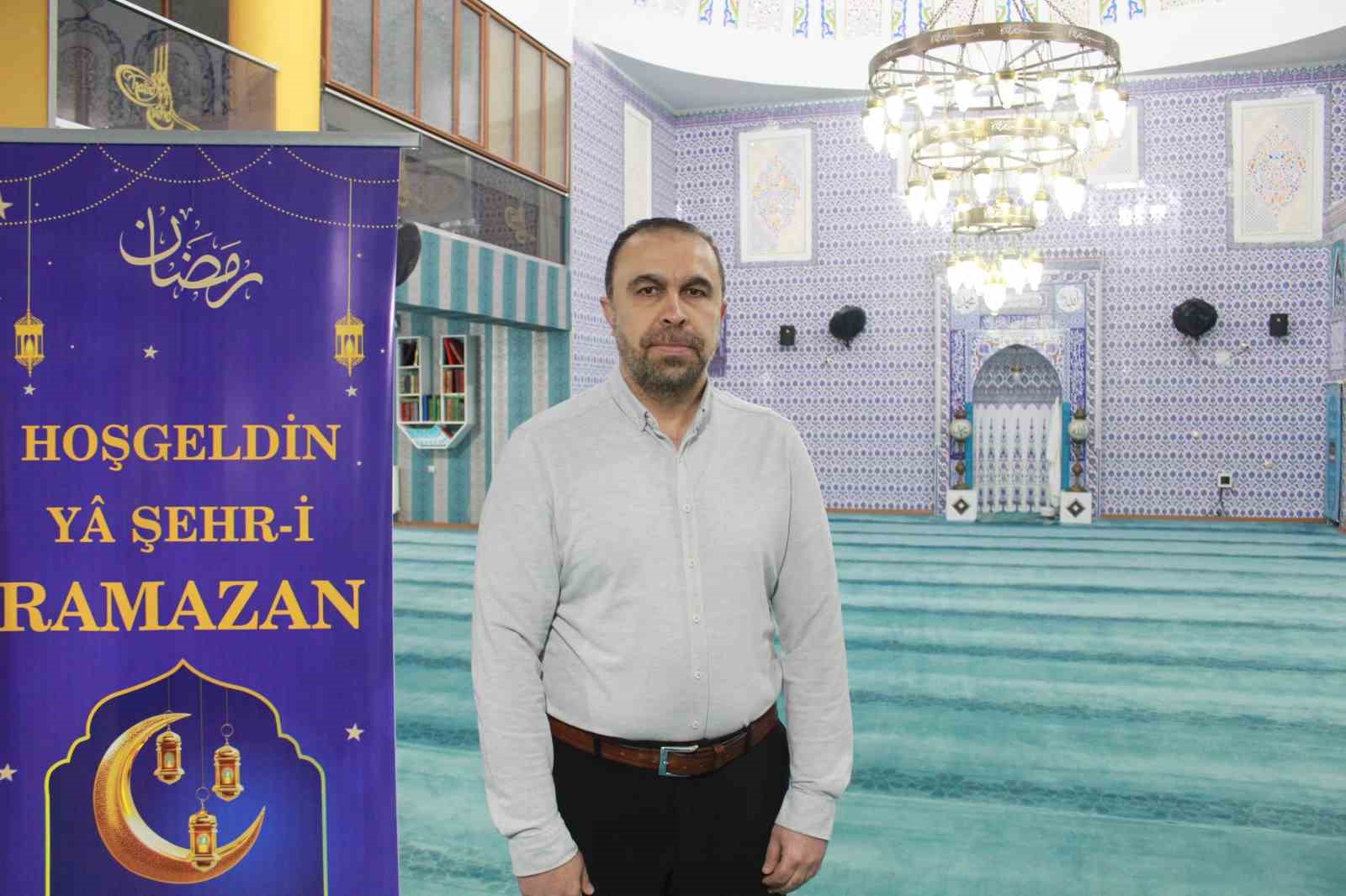 Siirt’te 642 cami Ramazan ayına gül suyuyla hazırlandı
