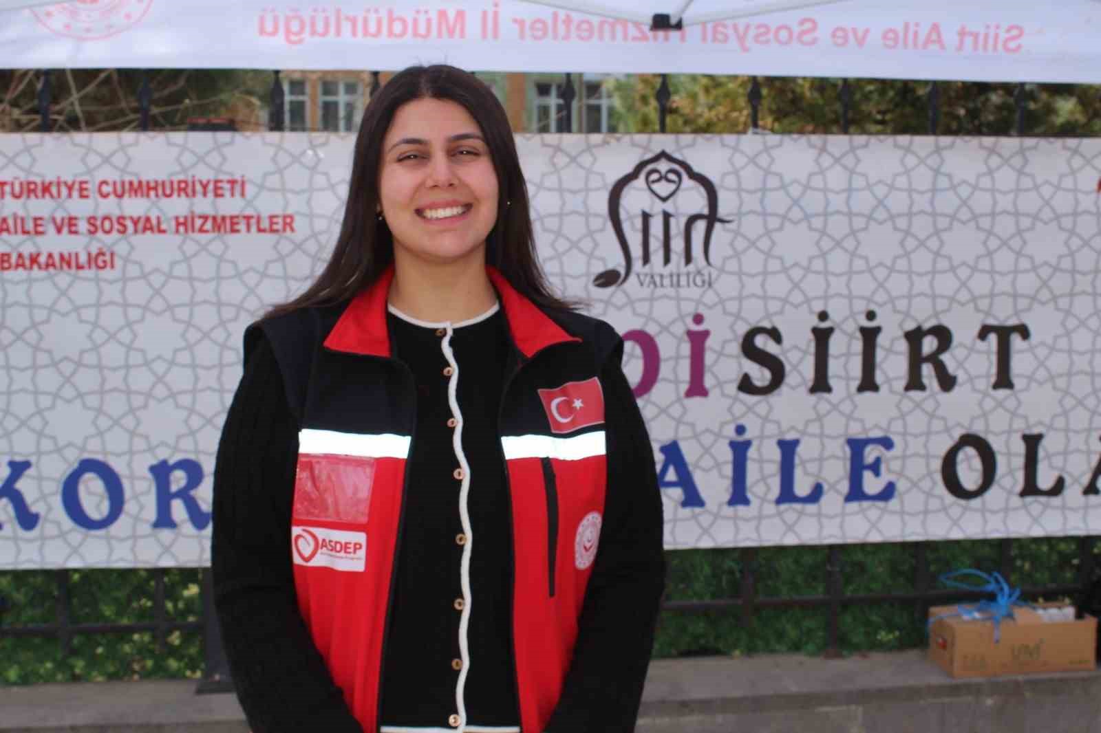 Siirt’te ‘Geçici Koruyucu Aile Hizmeti’ modeli tanıtıldı
