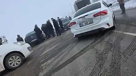 Siirt’te otomobiller çarpıştı: 2 yaralı
