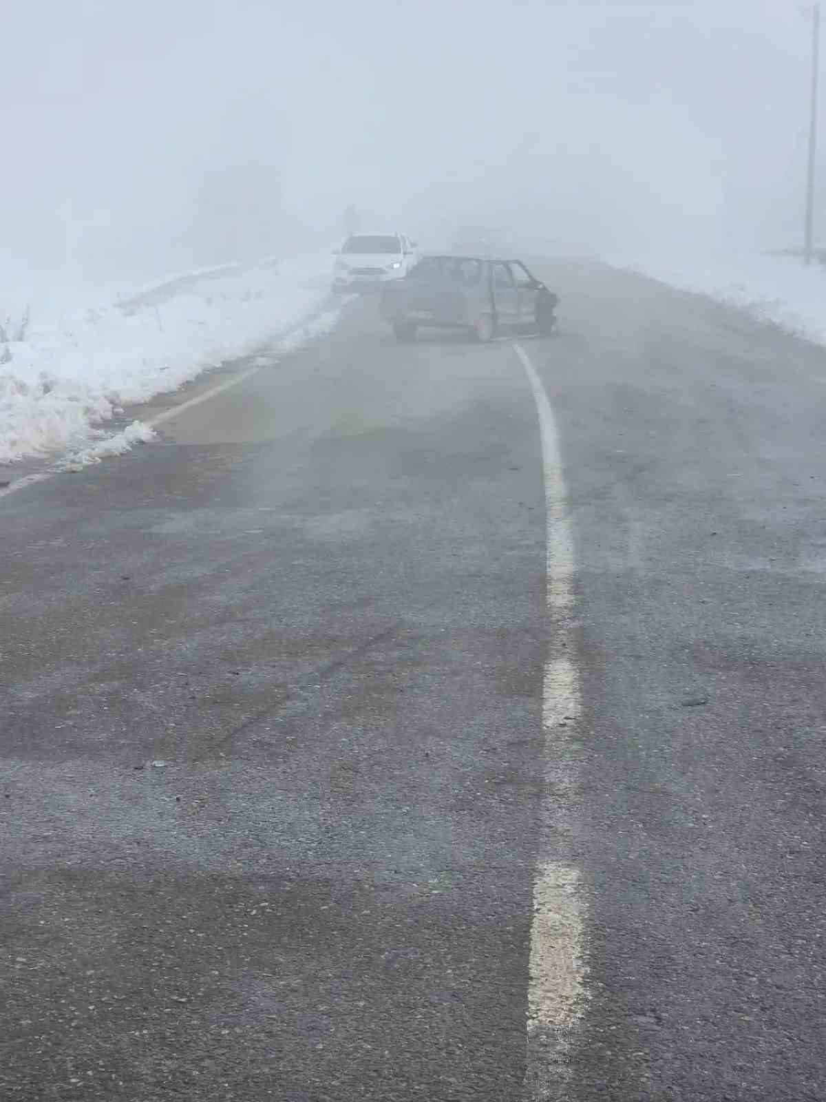 Siirt’te otomobiller çarpıştı: 2 yaralı
