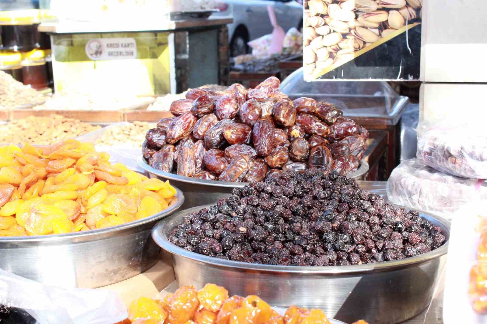 Siirt’te Ramazan hazırlıkları başladı
