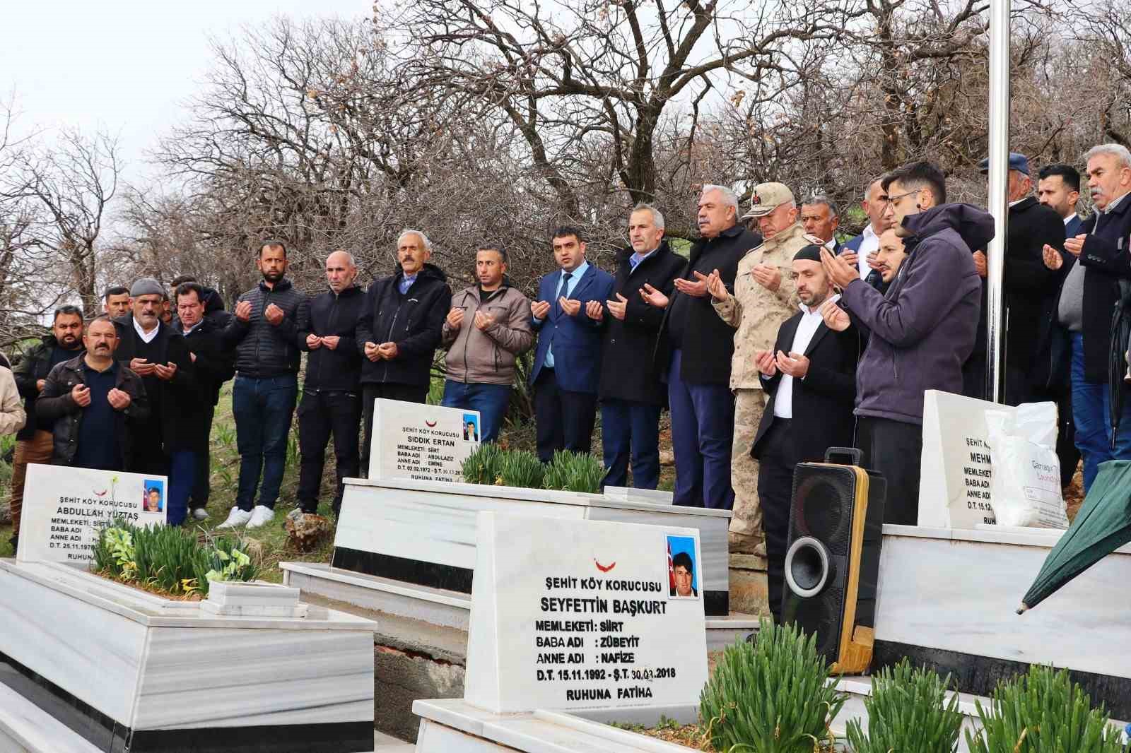 Siirt’te şehitler dualarla anıldı

