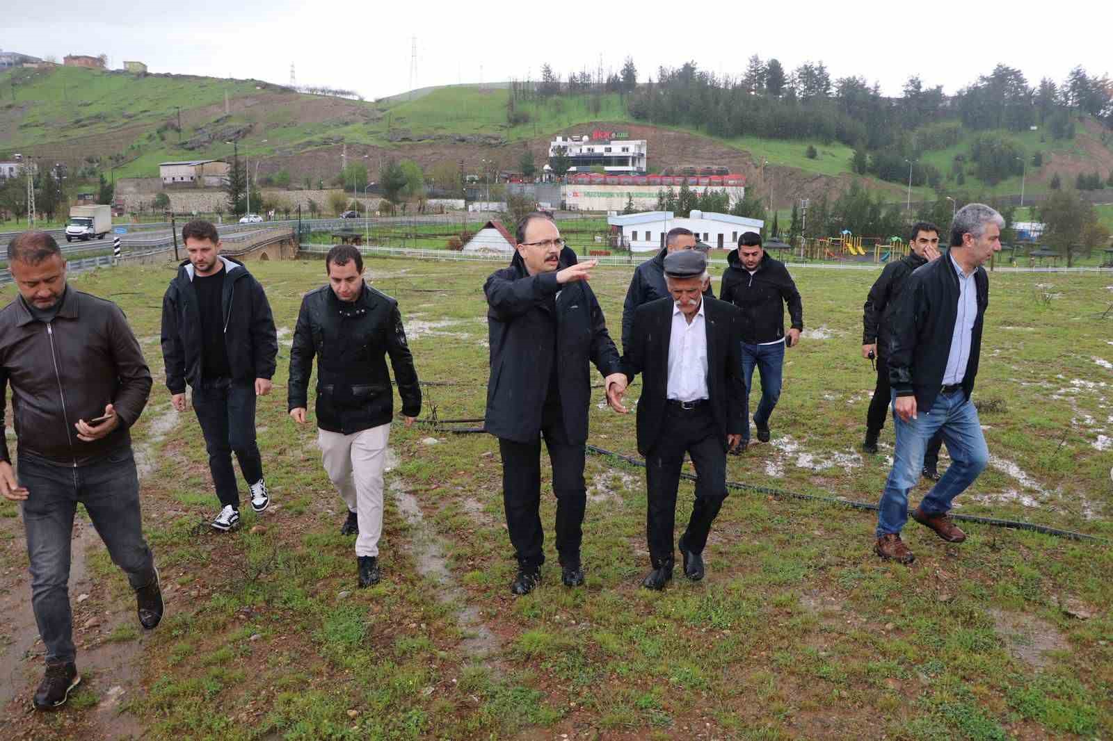 Siirt’te sel nedeni ile Kezer Köprüsü zarar gördü
