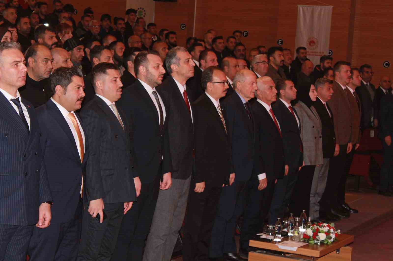 Siirt’te ‘Yüzyılın Konut Projesi’nde bin 627 konutun hak sahibi belirlendi
Siirt’te ‘Yüzyılın Konut Projesi’nde bin 627 konutun hak sahibi belirlendi