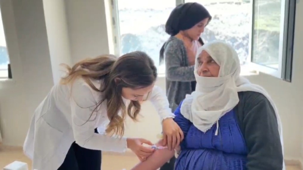 Siirt’te zorlu arazide aşılama çalışması
