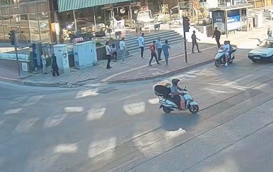 Silahla vurulan vatandaşa yerde yatarken tekme atan sanığa müebbet hapis cezası
