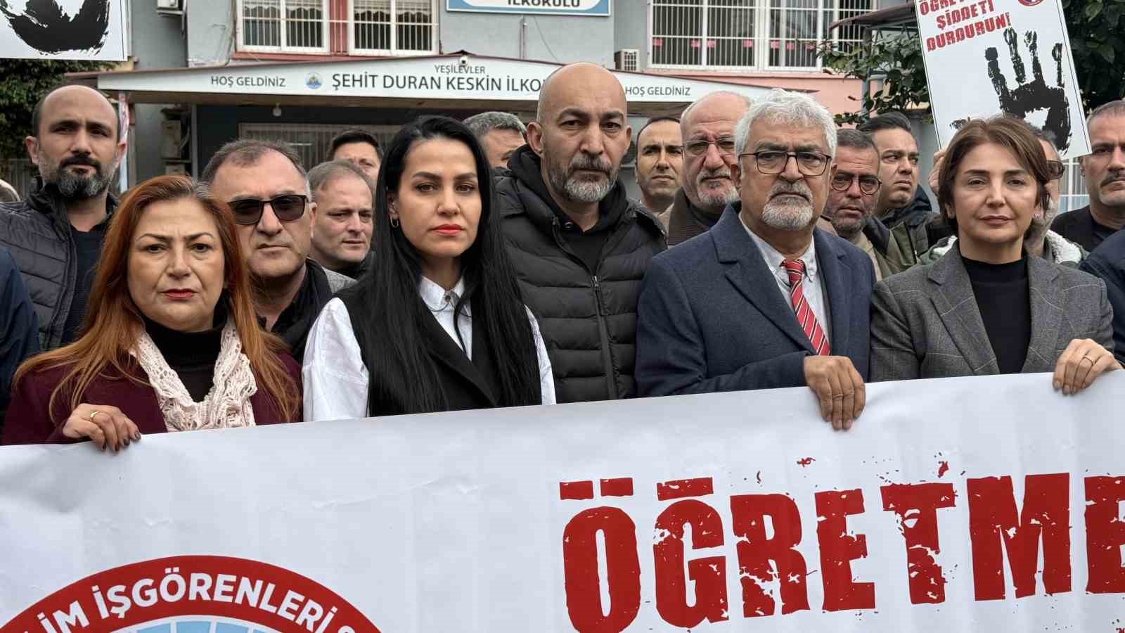 Silahlı saldırıya uğrayan öğretmen: "Can güvenliğim tehlikeye atıldı"
