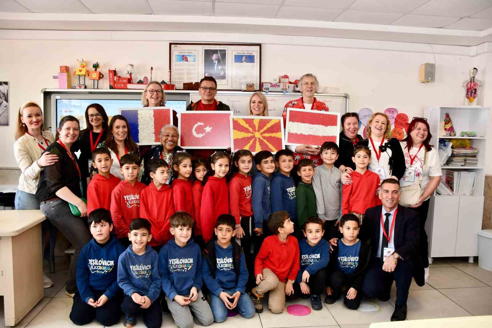 Silifke’de Uluslararası Erasmus+ Buluşması
Silifke’de Uluslararası Erasmus+ Buluşması
