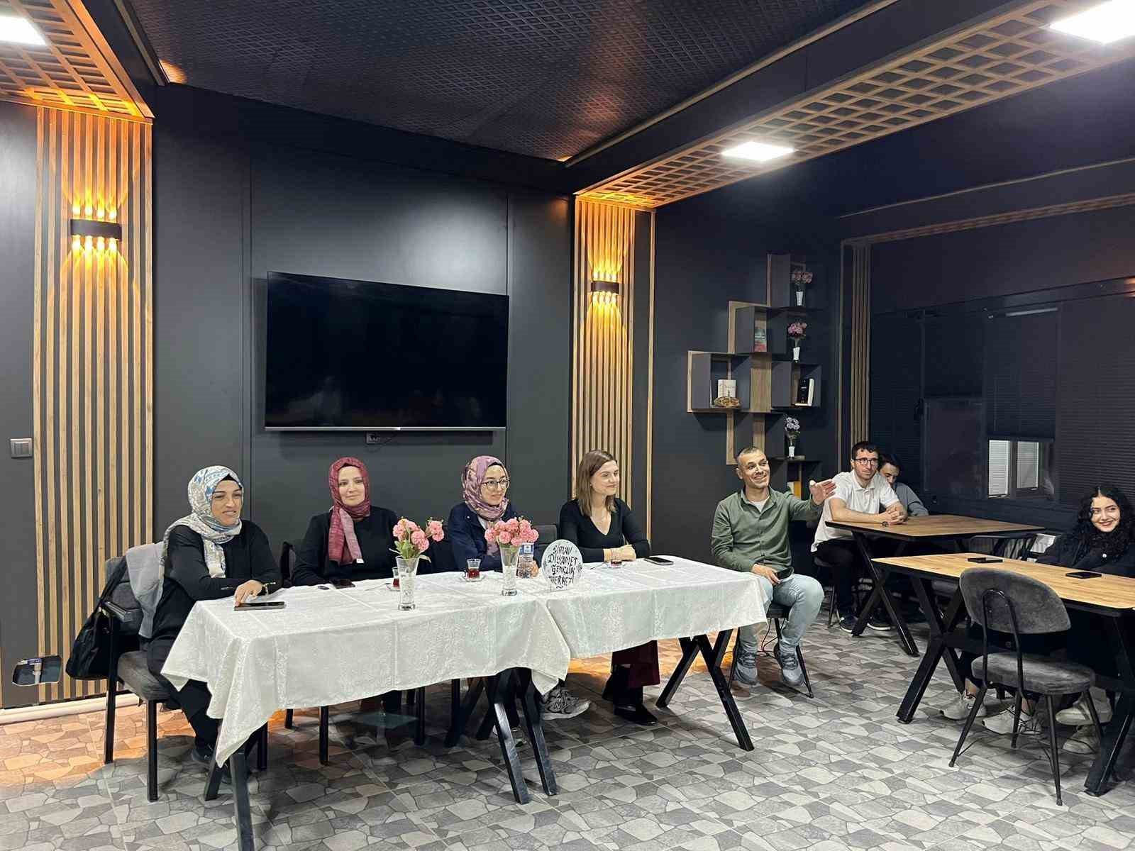 Simav’da bağımlılıkla mücadele semineri
