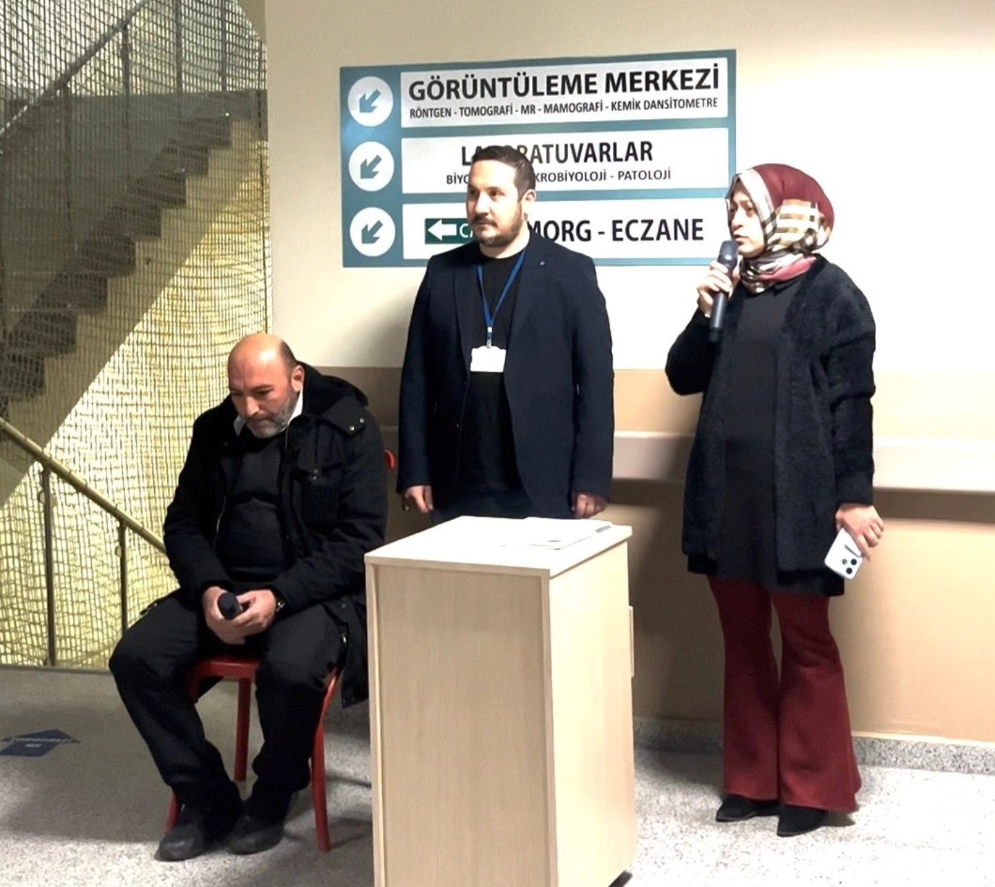 Simav’da vefat eden sağlık personelleri için kurban kesildi, lokma hayrı yapıldı
