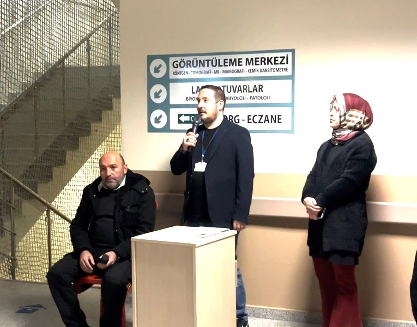 Simav’da vefat eden sağlık personelleri için kurban kesildi, lokma hayrı yapıldı
