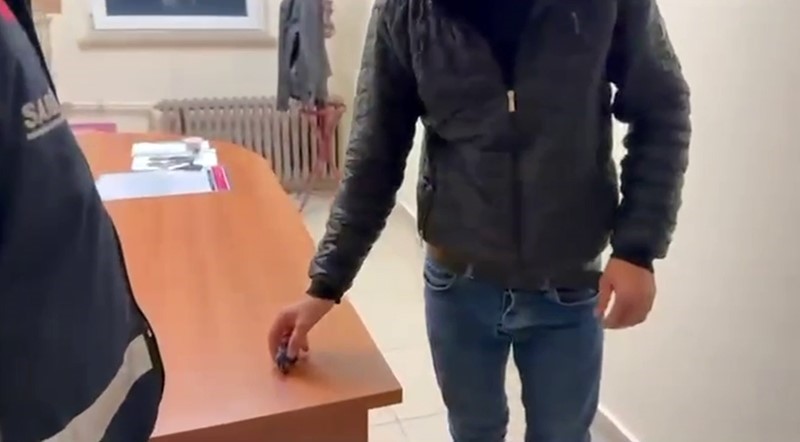 Sınavda kopya şebekesine operasyon: 5 kişiye suçüstü
