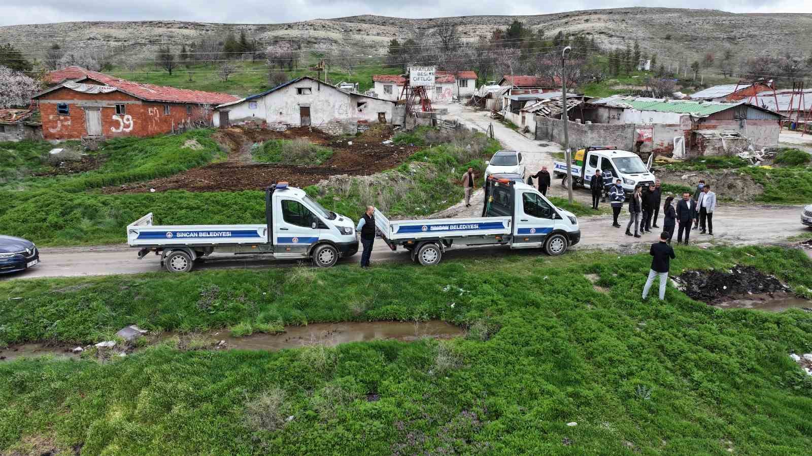 Sincan’da yaz öncesi larva mücadelesi başladı
Sincan’da yaz öncesi larva mücadelesi başladı