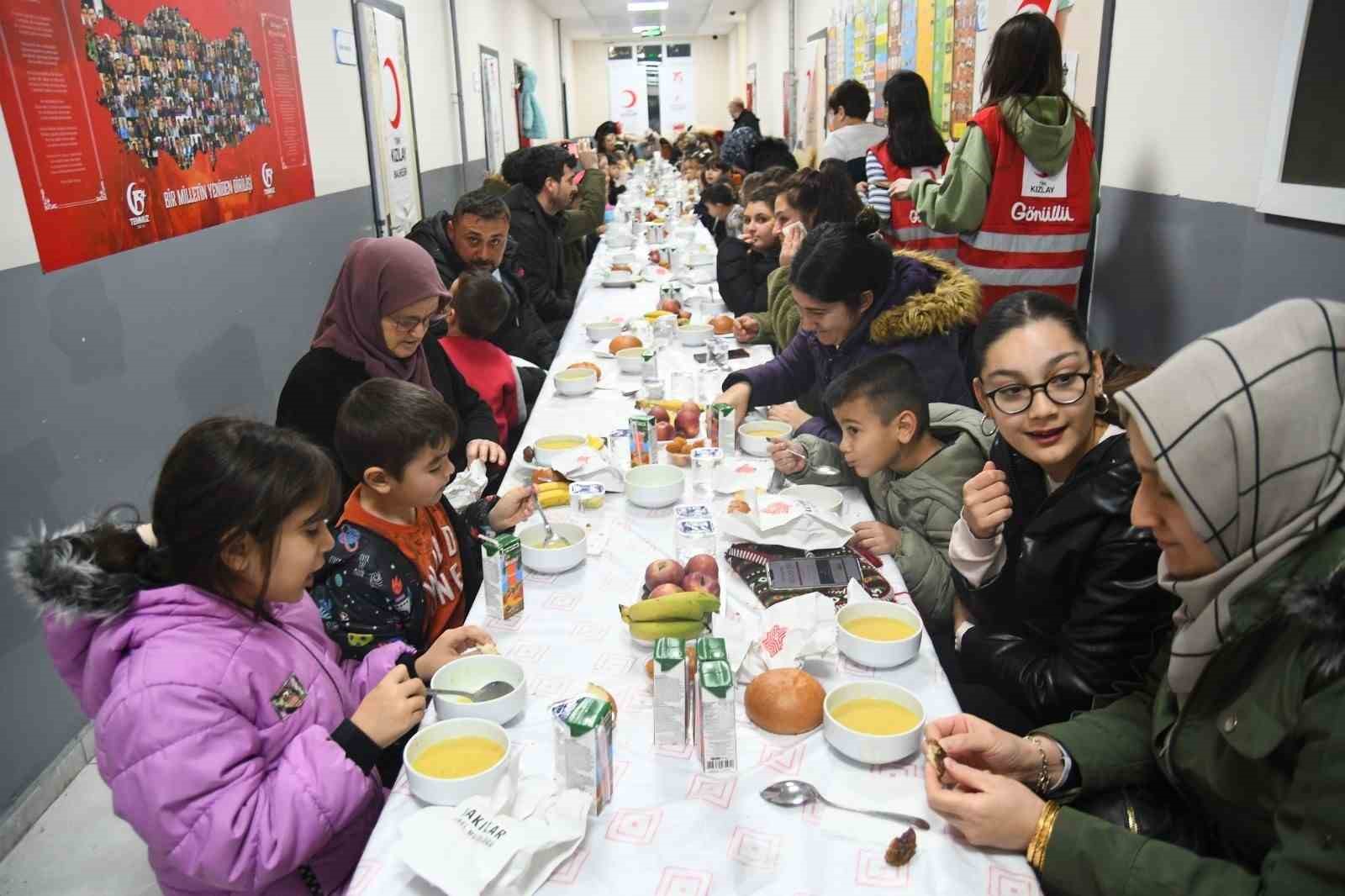 Sındırgı’da Geleneksel Çocuk İftarı gerçekleşti
