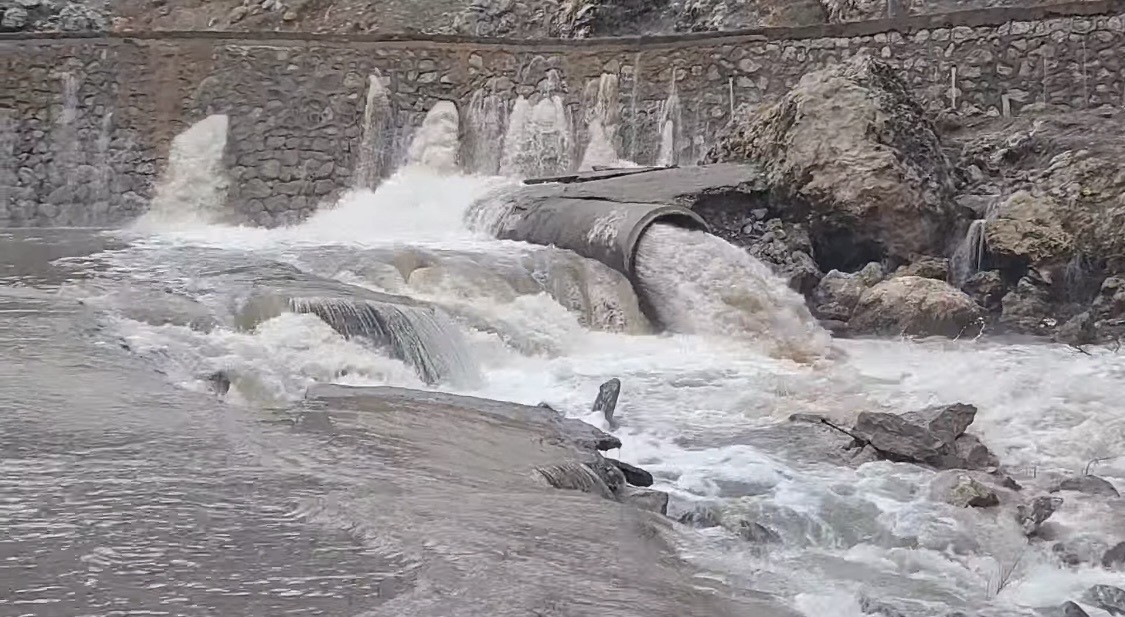 Sinek Çayının debisi yükseldi
