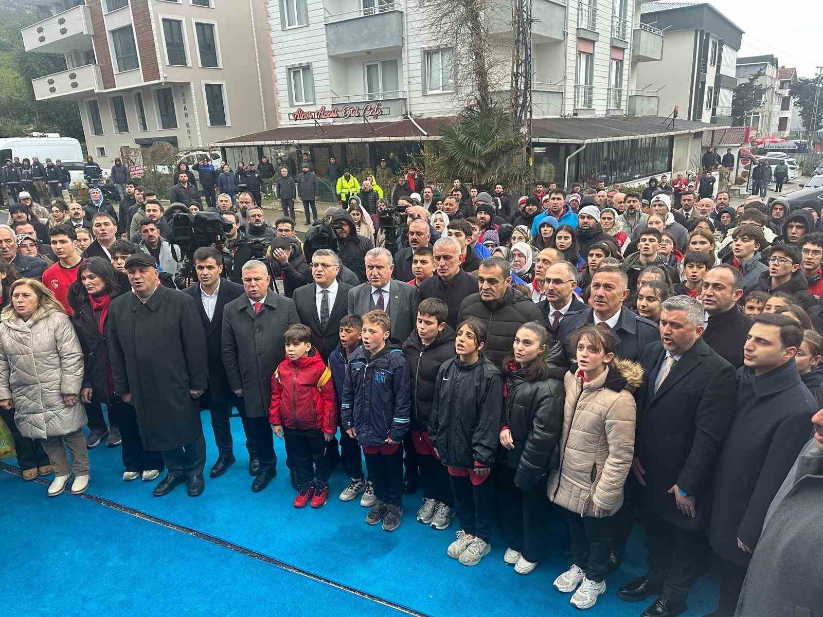 Sinop Şehir Stadı’nın açılışı yapıldı
