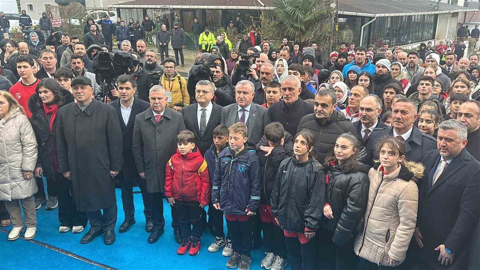 Sinop Şehir Stadı’nın açılışı yapıldı
