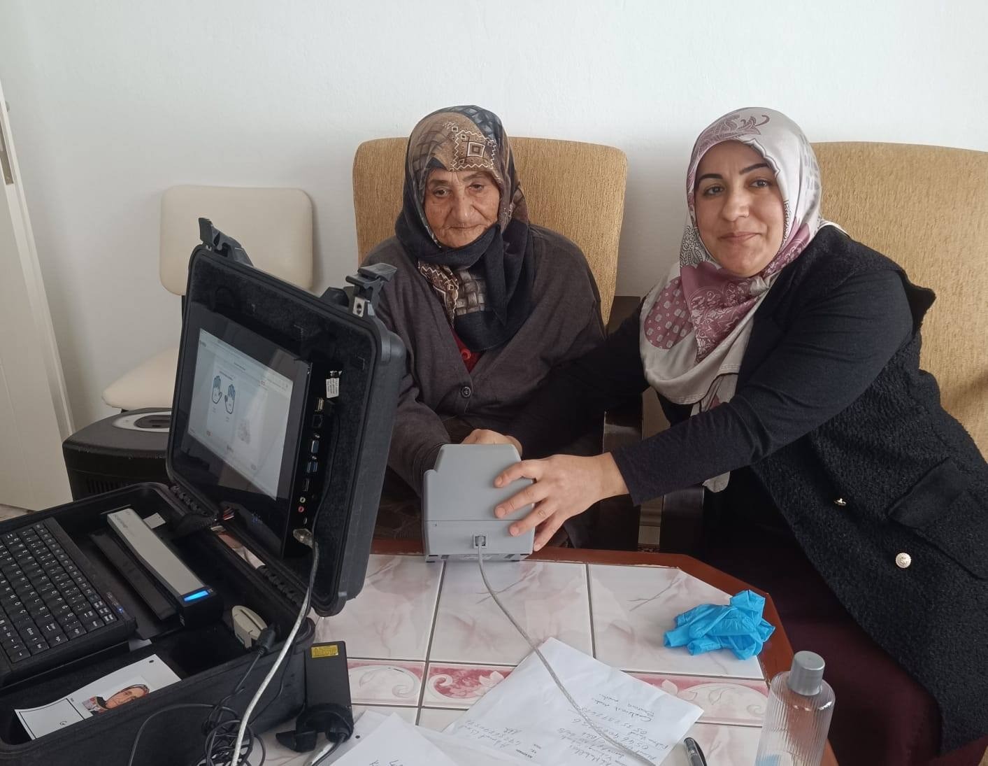 Sinop’ta evde kimlik kartı başvurusu hizmeti sürüyor
