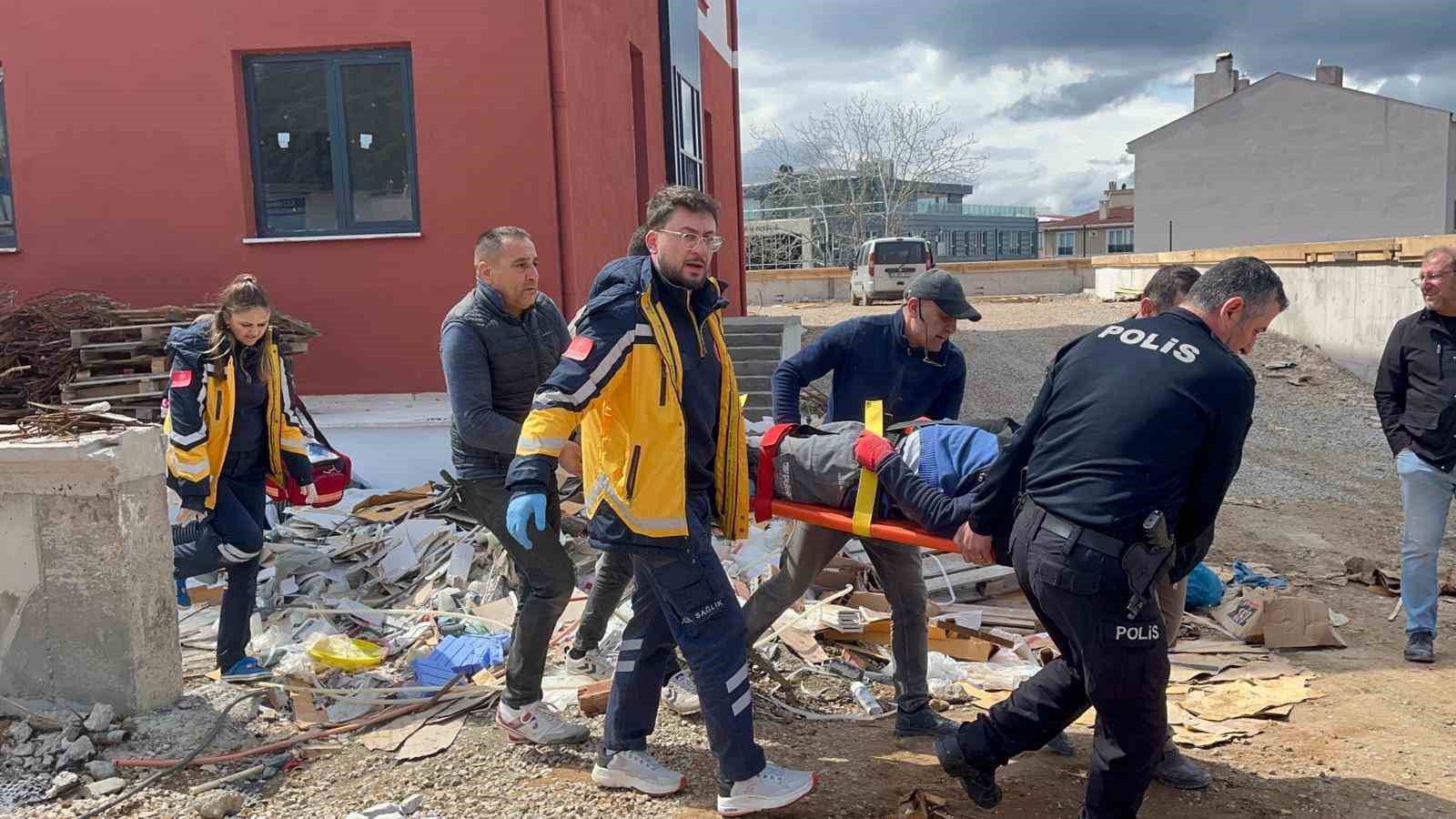 Sinop’ta inşaattan düşen işçi yaralandı
