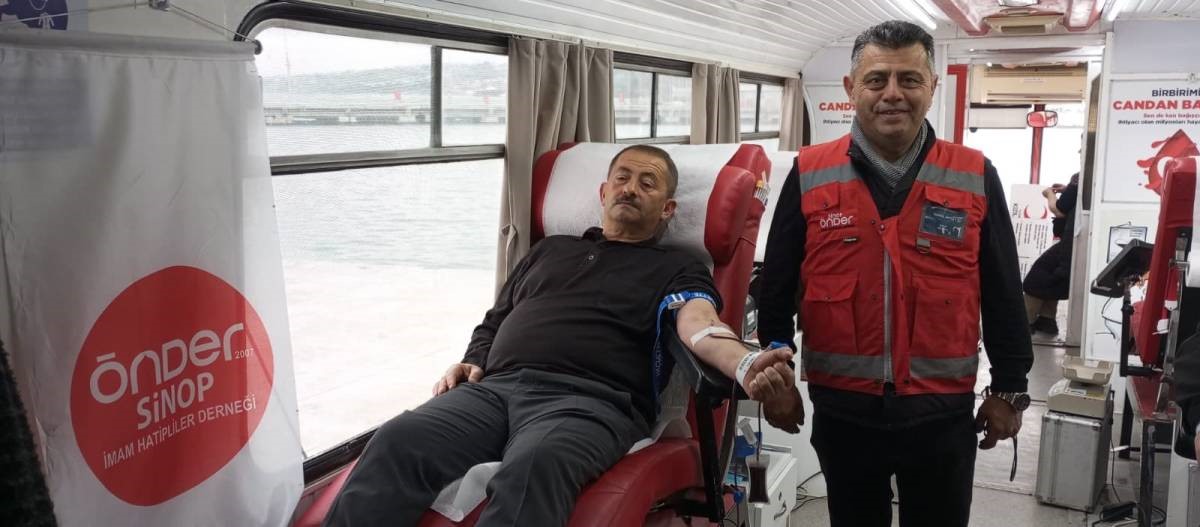 Sinop’ta kan bağışı etkinliği
