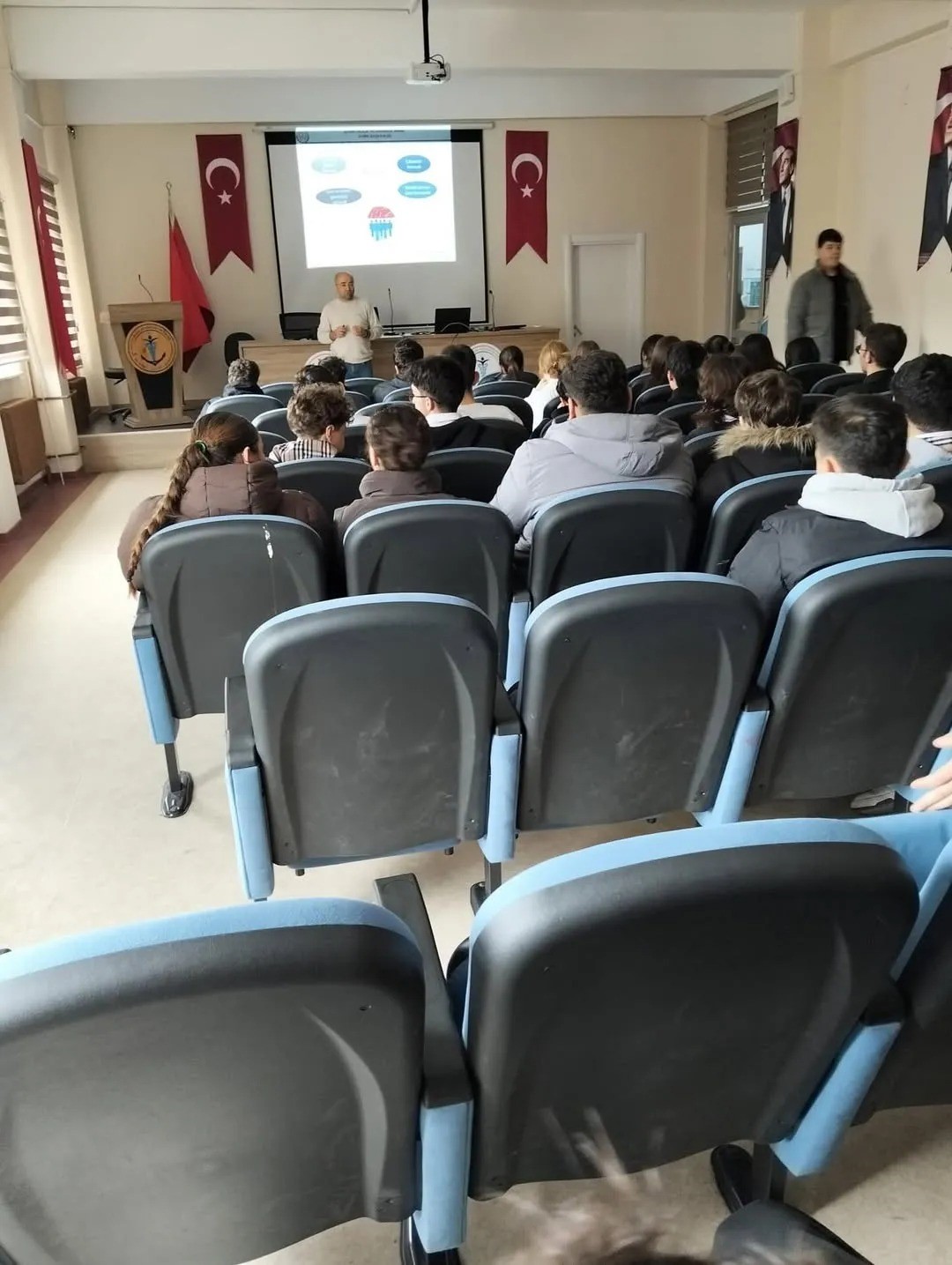 Sinop’ta liselilere iş sağlığı ve güvenliği eğitimi
