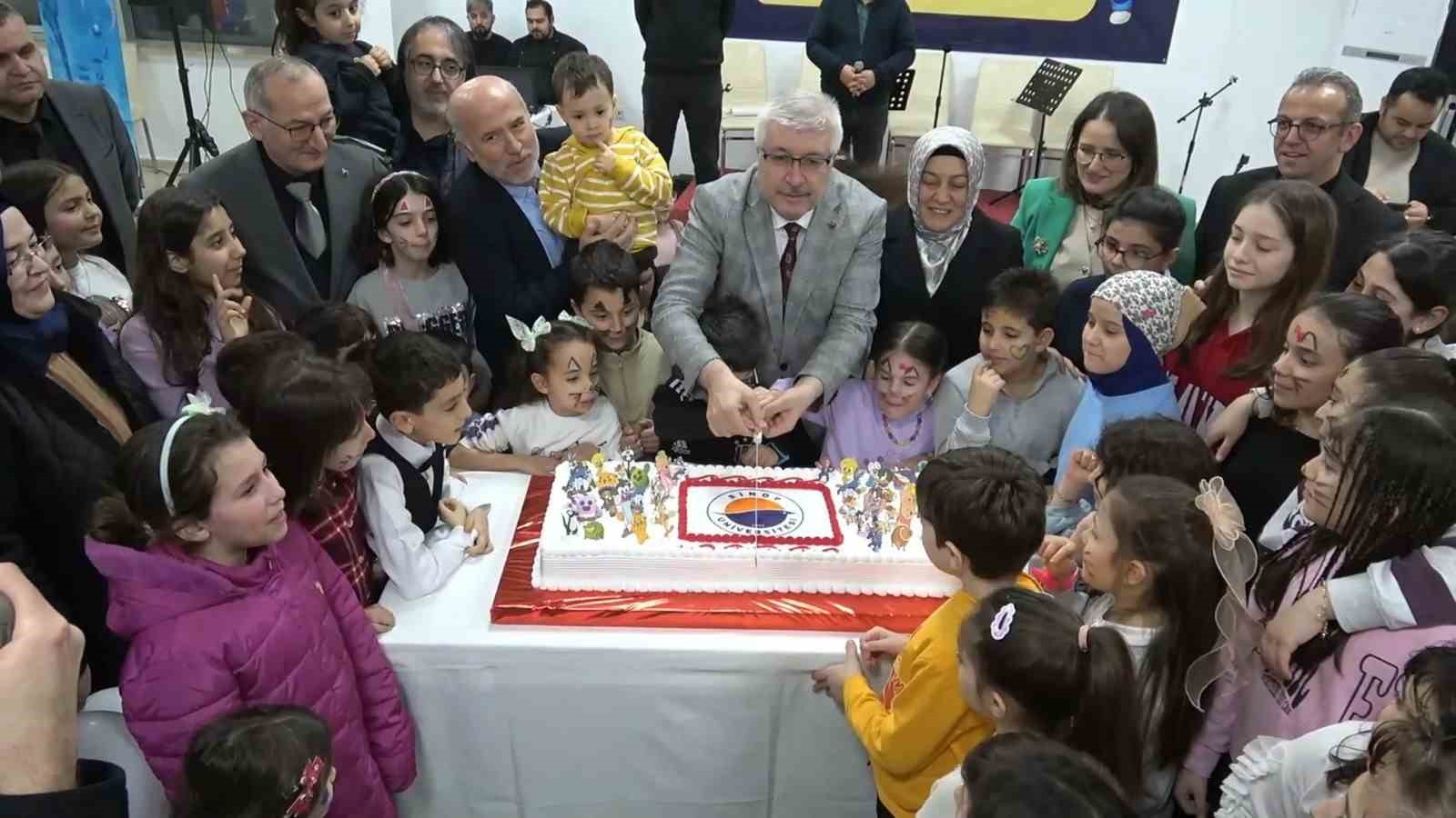 Sinop’ta miniklerin tekne orucu sevinci
