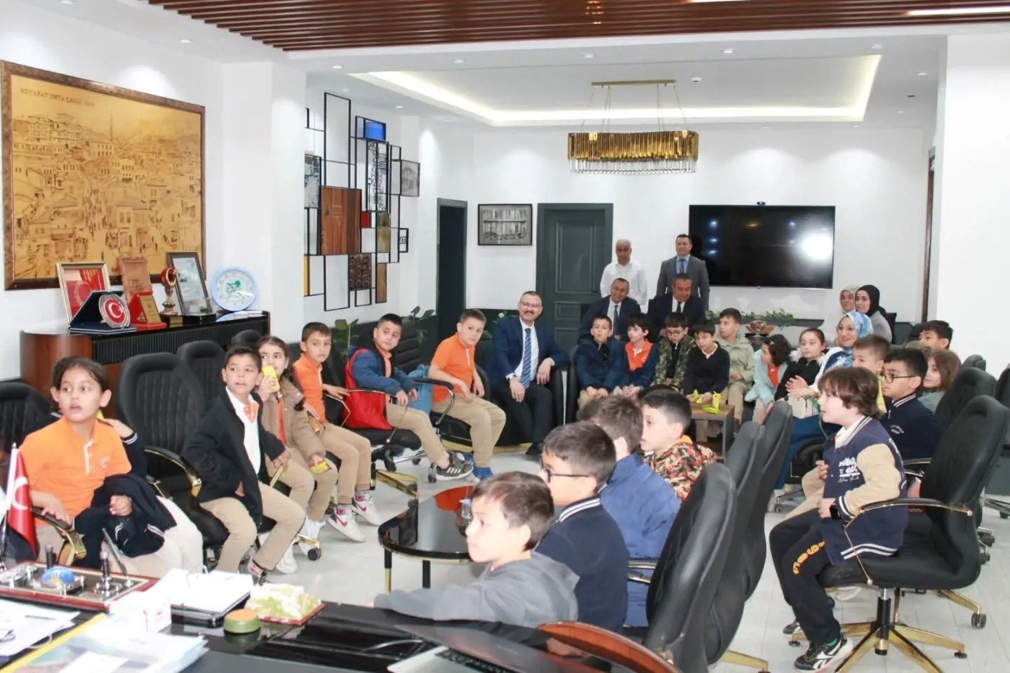 Sinop’ta öğrenciler devlet kurumlarının işleyişini yerinde öğrendi
