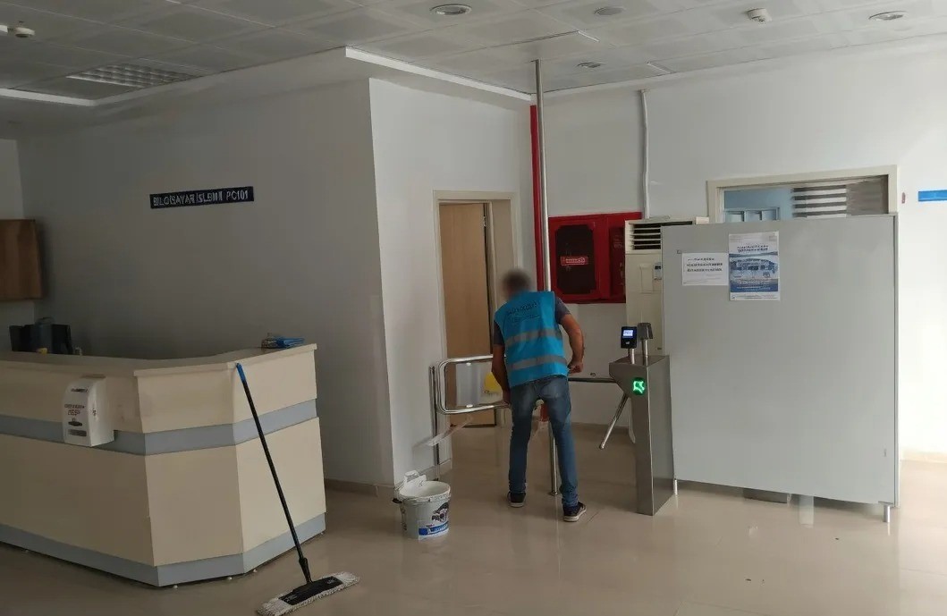 Sinop’ta yüzme havuzu yükümlülerin eliyle yenilendi
