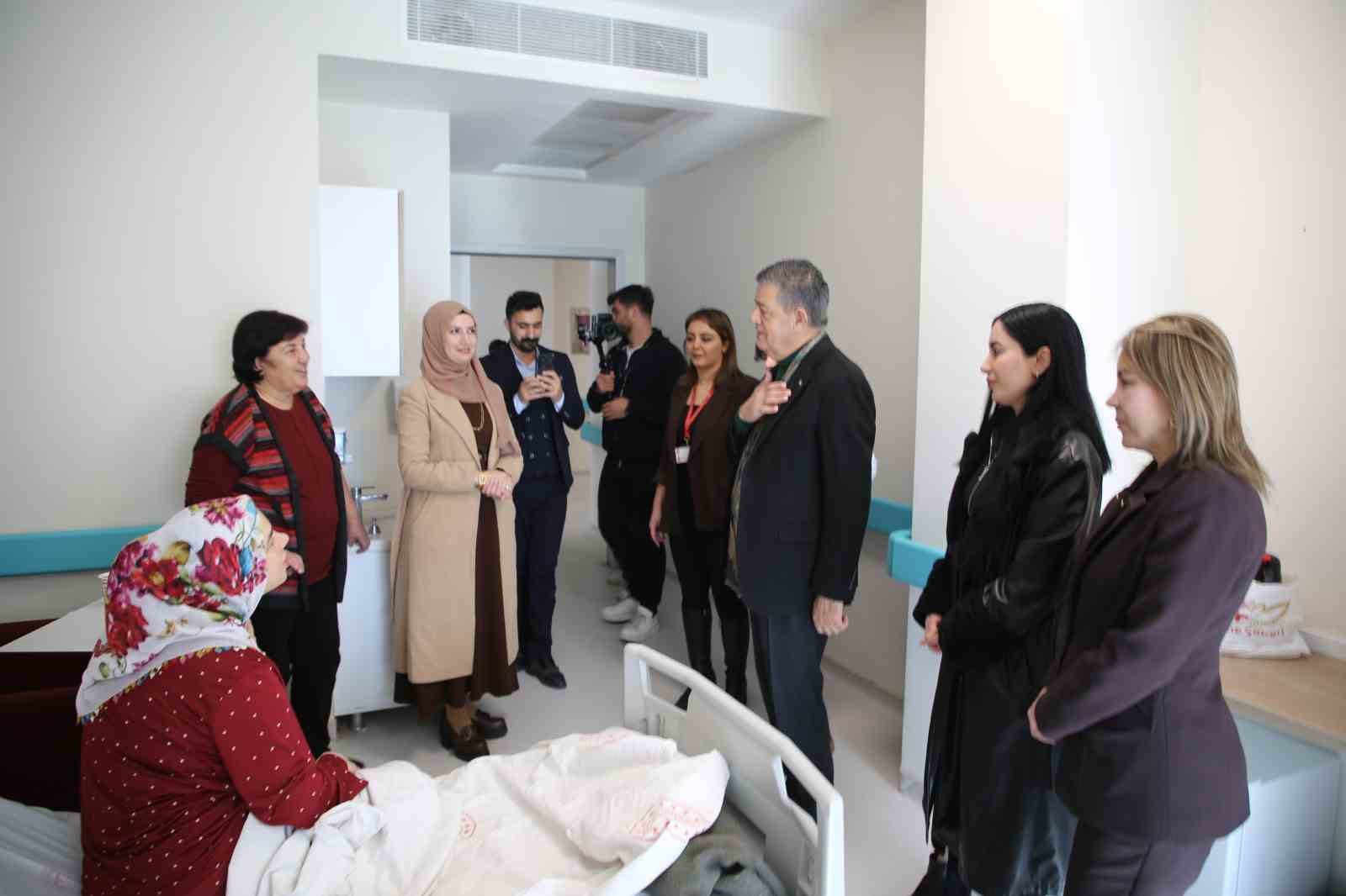 Şırnak Belediyesinden ‘Hoş geldin Bebek’ sürprizi
Şırnak Belediyesinden ‘Hoş geldin Bebek’ sürprizi