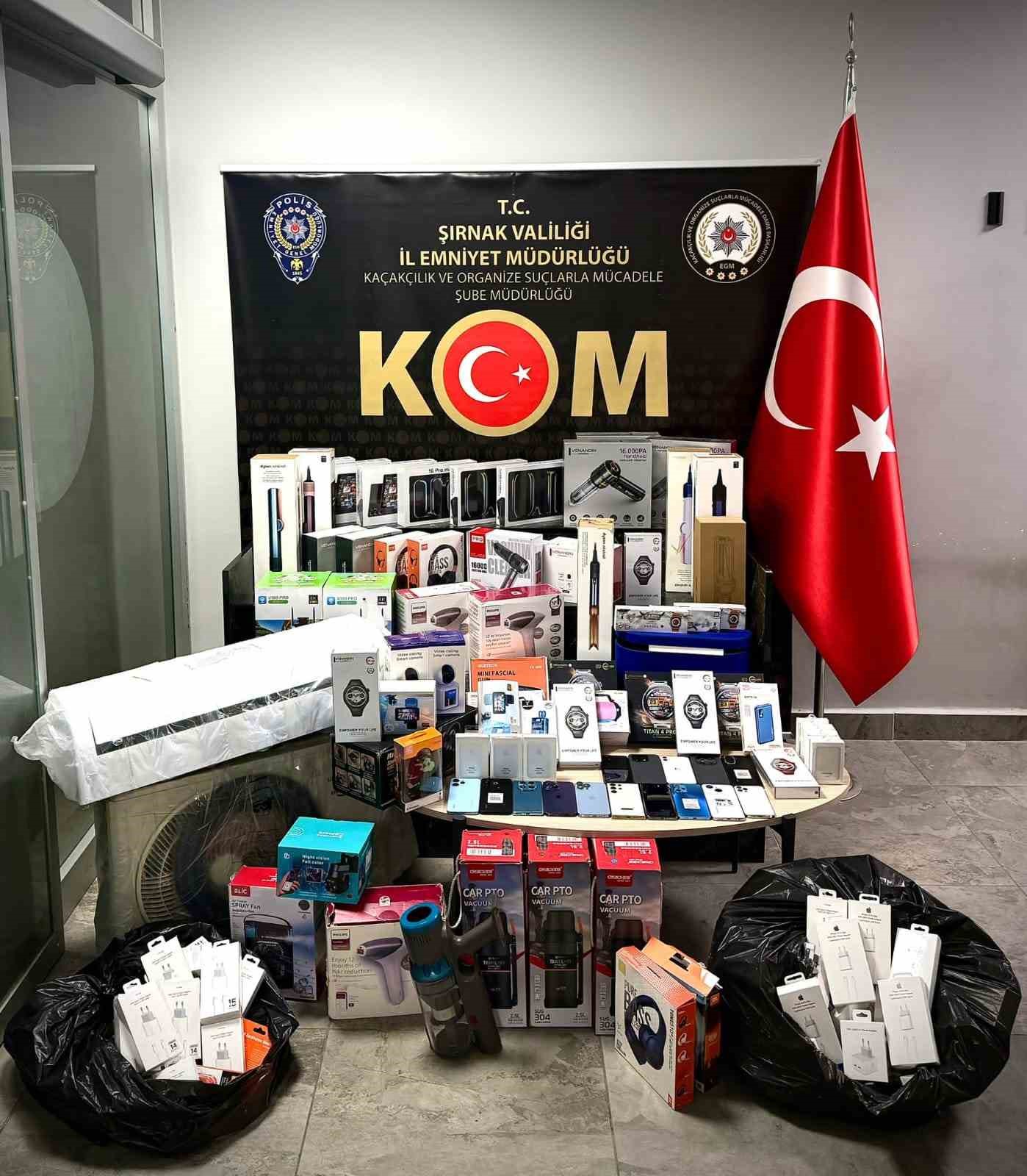 Şırnak’ta 3 buçuk milyon liralık kaçak malzeme ele geçirildi
