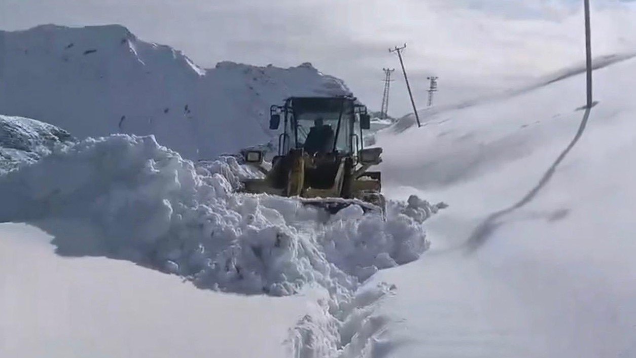 Şırnak’ta beyaz esaret devam ediyor
