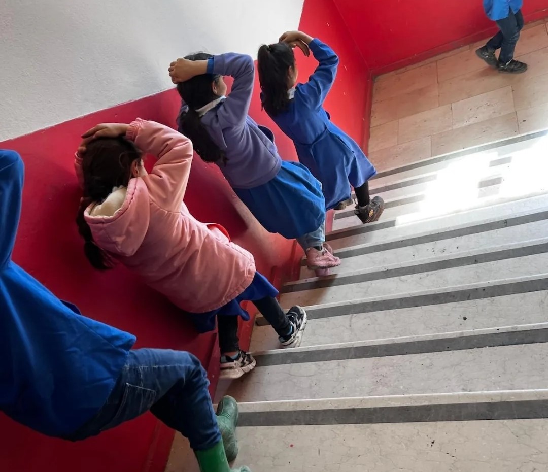 Şırnak’ta ilkokul öğrencilerine AFAD’dan hayat kurtaran afet eğitimi
