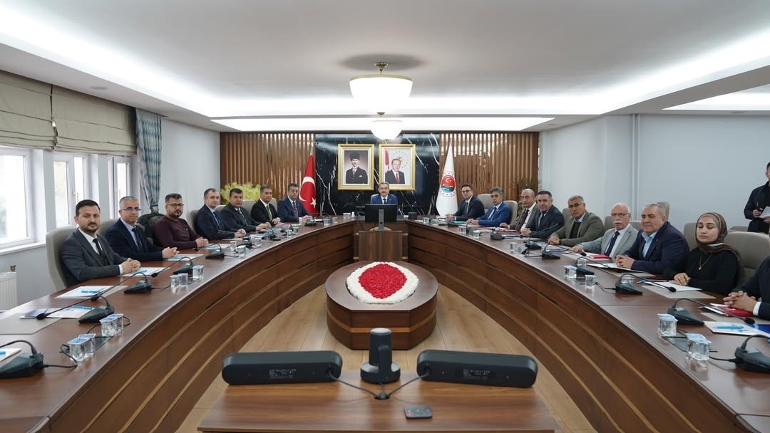 Şırnak’ta istihdam ve eğitim masaya yatırıldı
