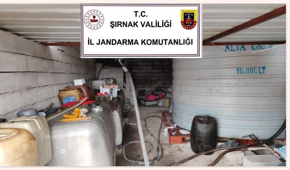 Şırnak’ta jandarma ekipleri cephanelik ele geçirdi: 20 tutuklama
Şırnak’ta jandarma ekipleri cephanelik ele geçirdi: 20 tutuklama