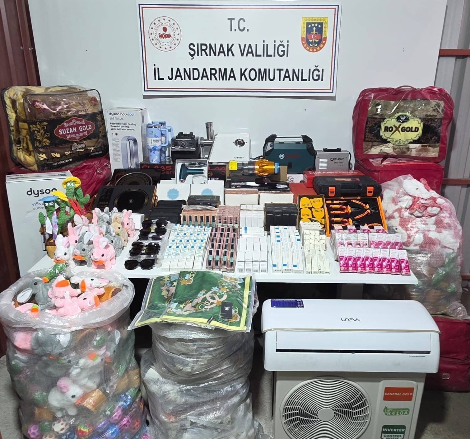 Şırnak’ta jandarma ekiplerinden kaçakçılığa darbe
