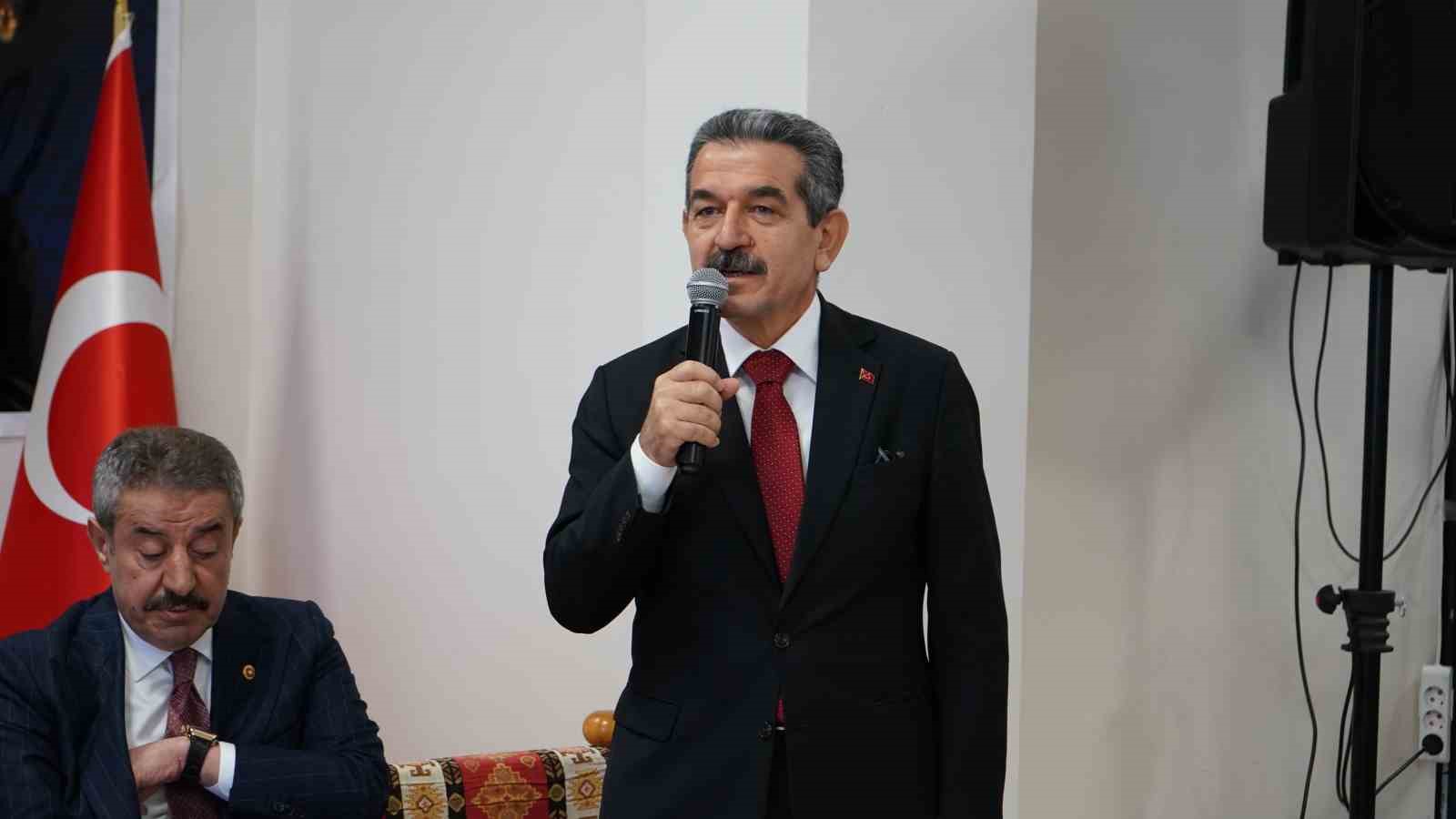 Şırnak’ta protokol-vatandaş bayramlaşması
