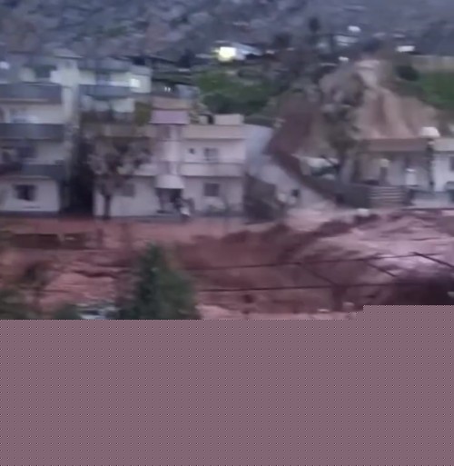 Şırnak’ta sağanak sele neden oldu, evleri su bastı
