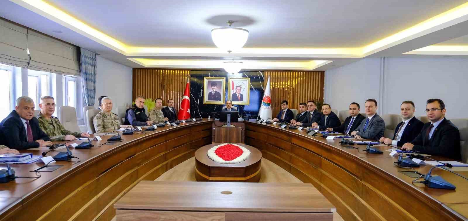 Şırnak’ta şubat ayı asayiş bilançosu açıklandı: Suçların yüzde 95’i aydınlatıldı, organize çete çökertildi
