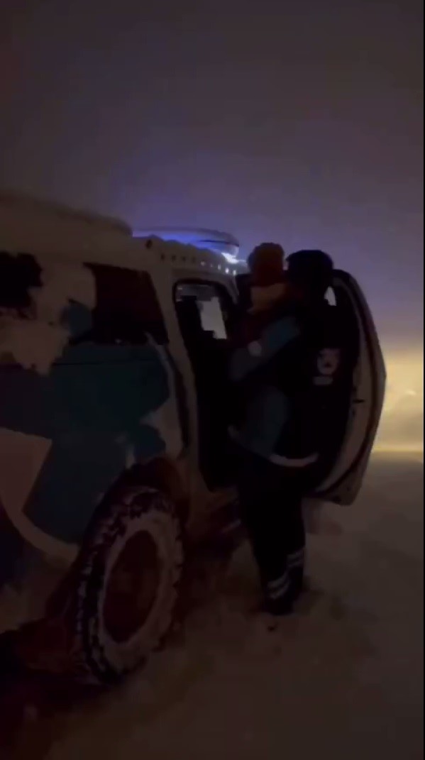 Şırnak’ta UMKE zamanla yarıştı
