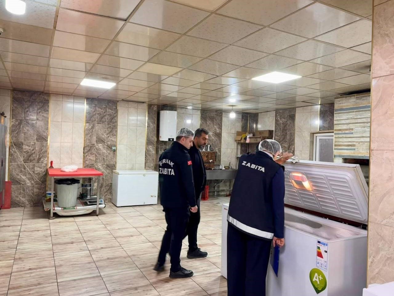 Şırnak’ta zabıta ekiplerinden tavizsiz "gramaj ve hijyen" denetimi
