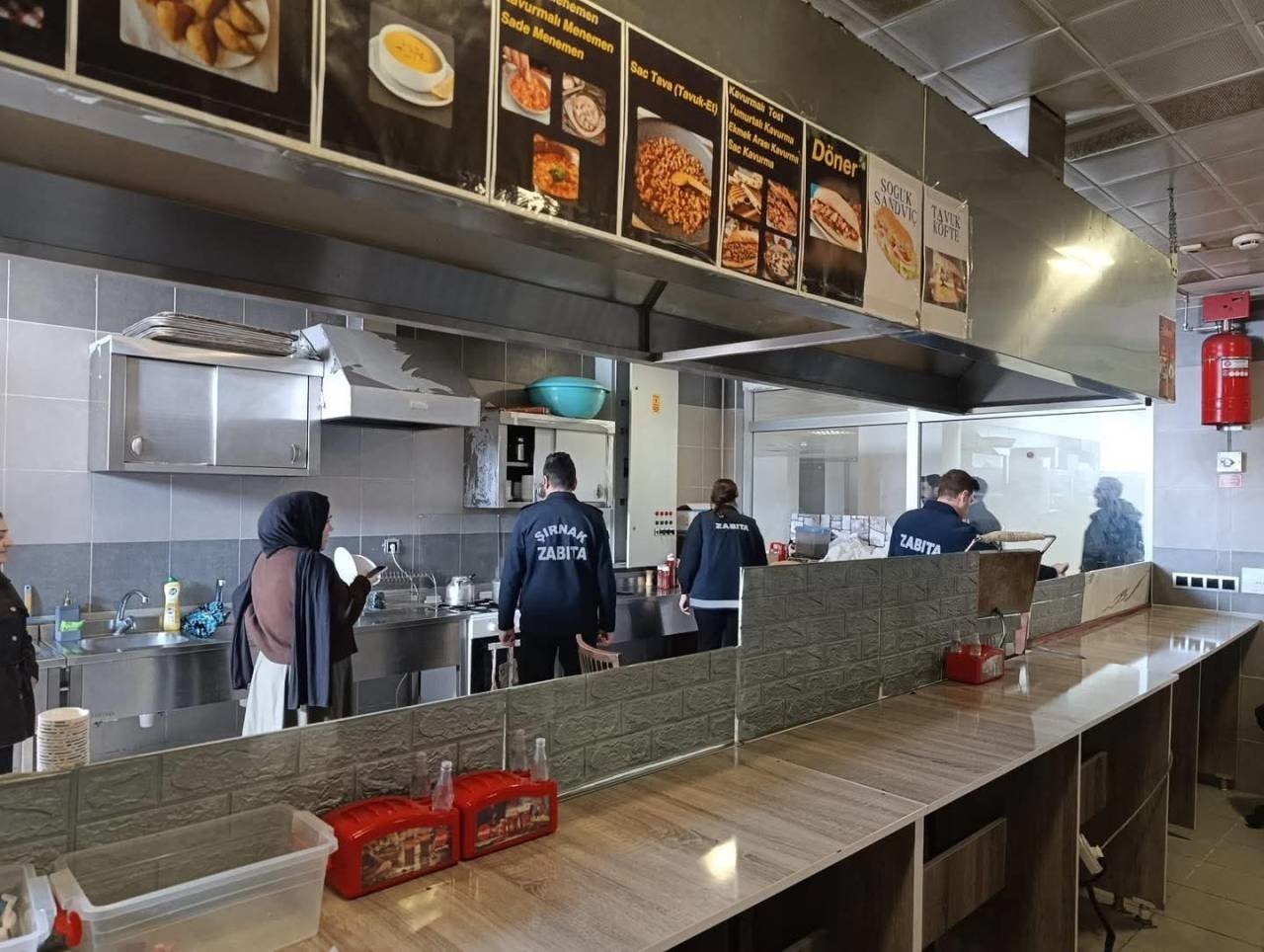 Şırnak’ta zabıta ekiplerinden tavizsiz "gramaj ve hijyen" denetimi
