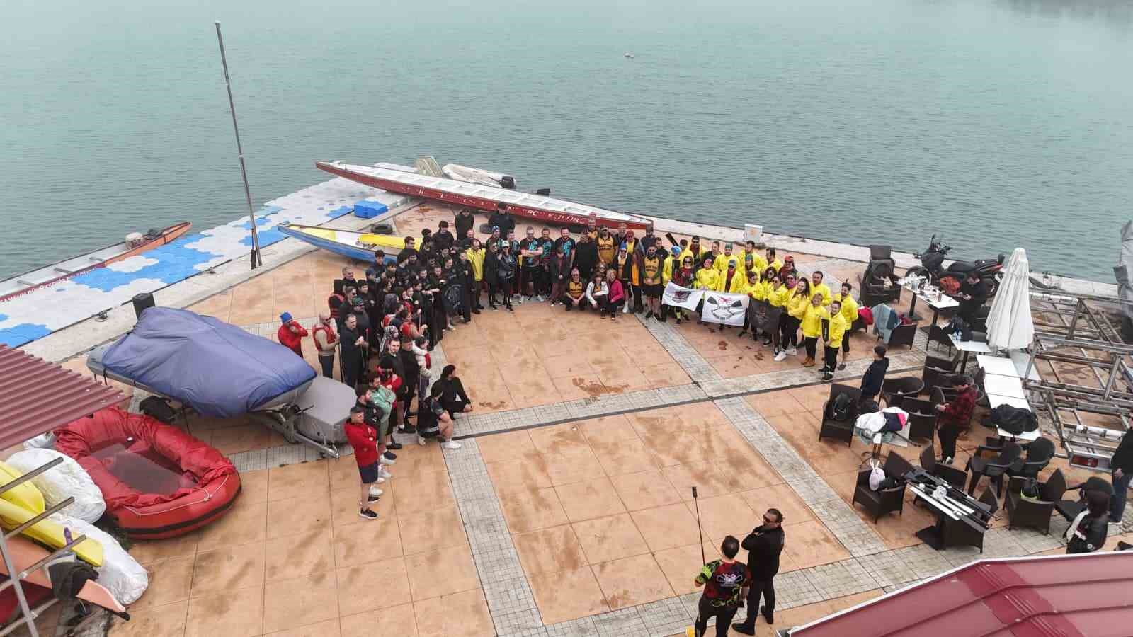 Sisli havaya rağmen kıyasıya rekabet: Dragon Boat Ligi’nde Mart heyecanı
