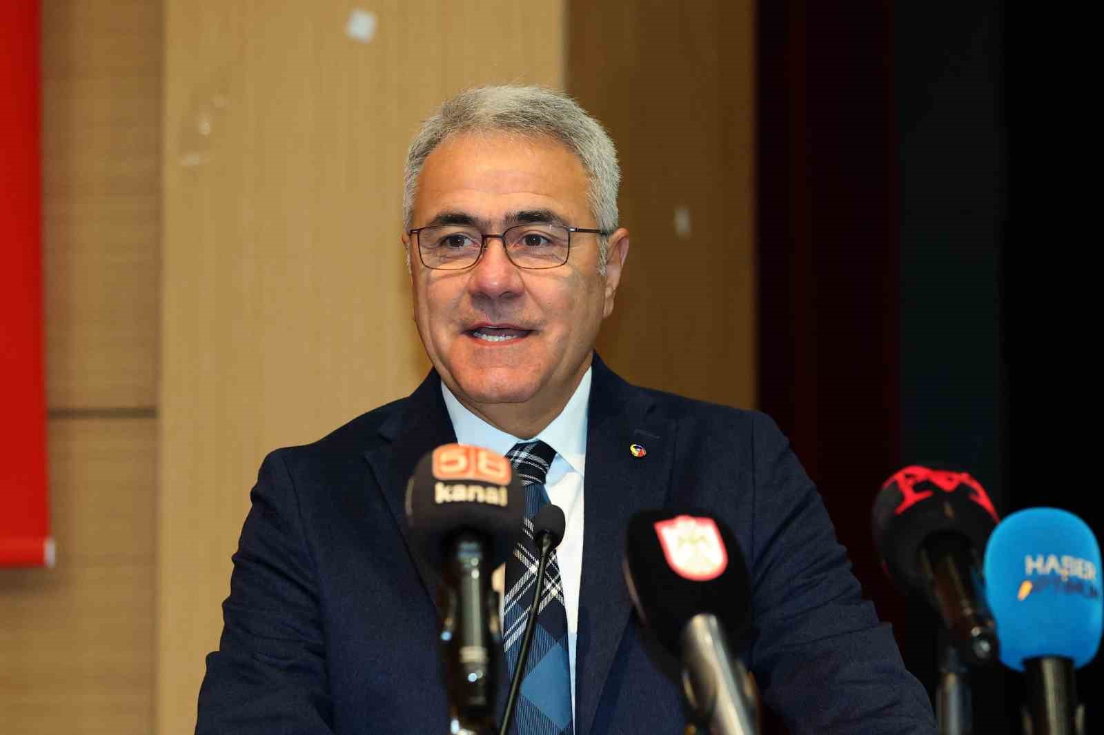 ’Sivas Turizm Master Planı Çalıştayı’ gerçekleştirildi
’Sivas Turizm Master Planı Çalıştayı’ gerçekleştirildi