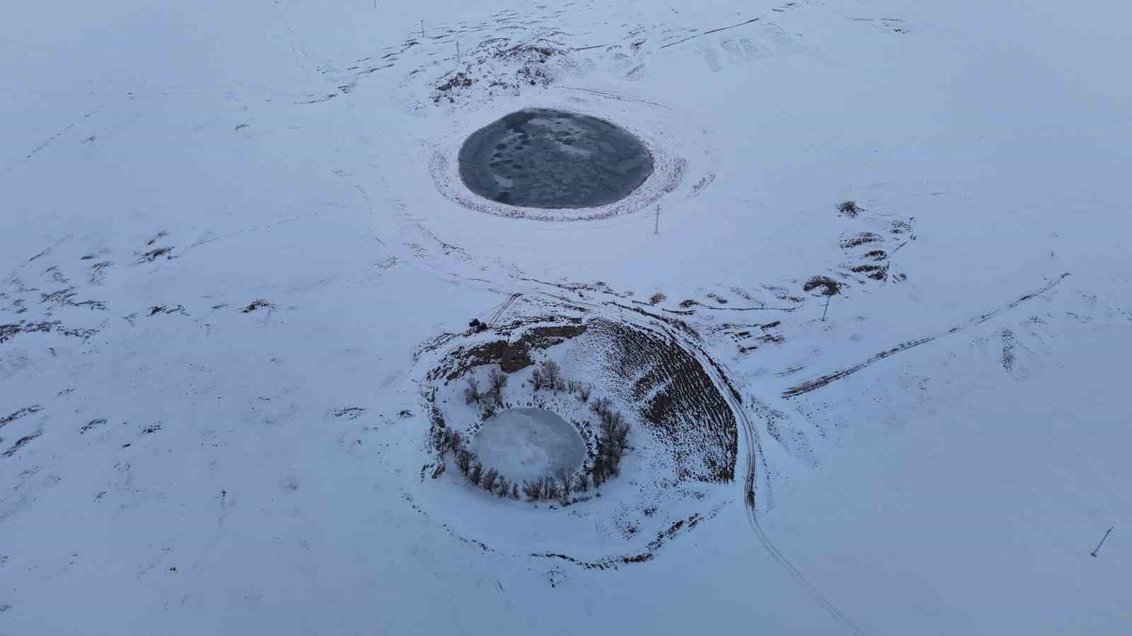 Sivas’ın ’gözleri’ tamamen dondu
