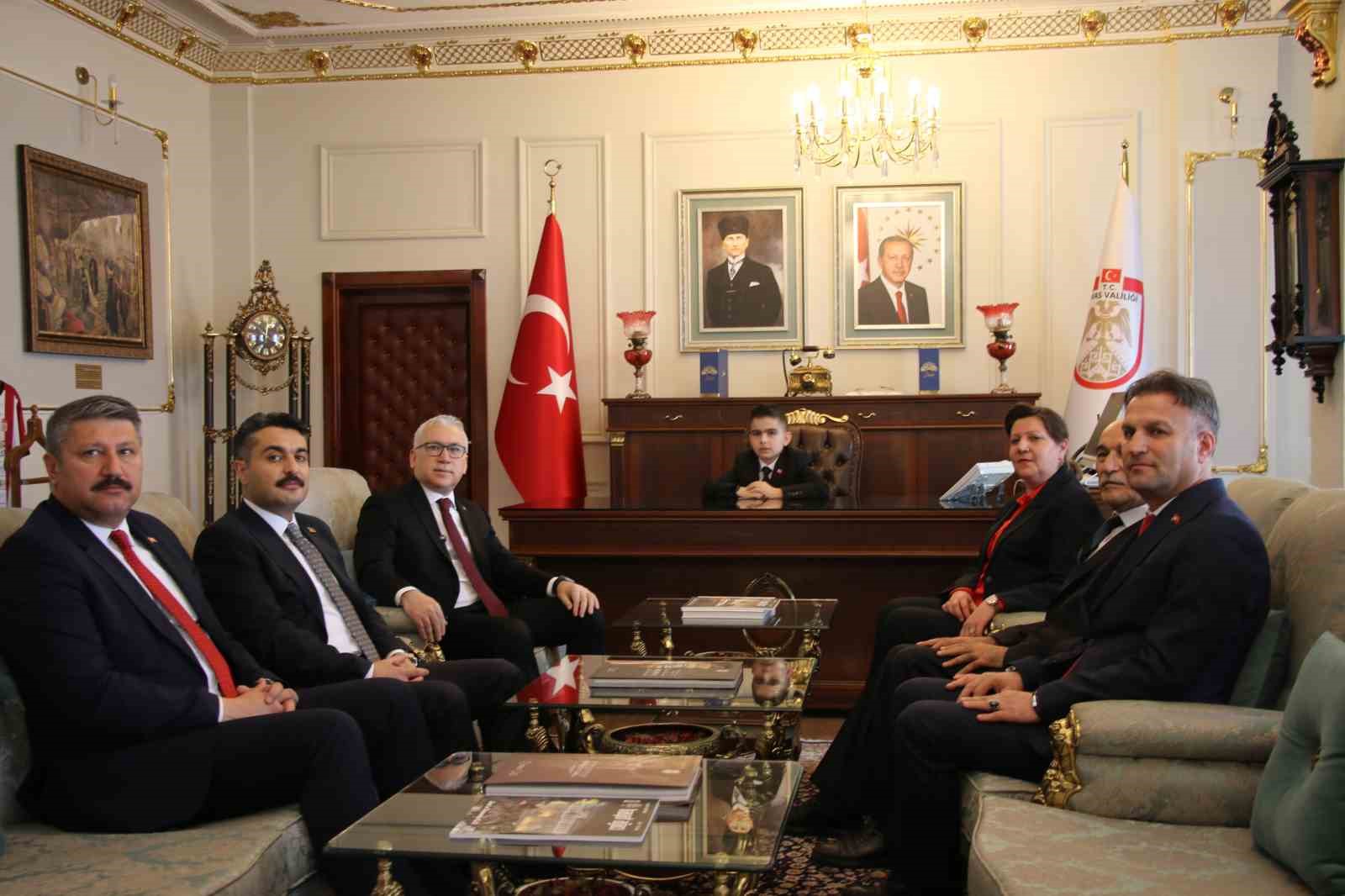 Sivaslı minik vali,hedefinde Cumhurbaşkanlığı olduğunu söyledi
